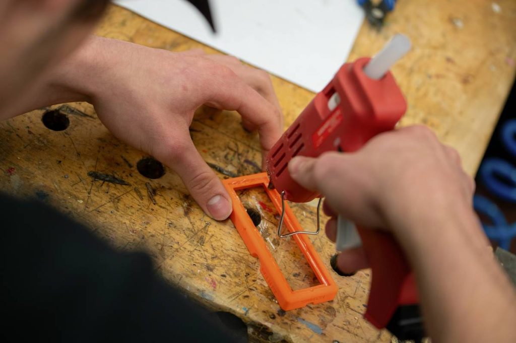 Instant Glue for Woodworking: 7 Proven Tips to Avoid Costly Mistakes